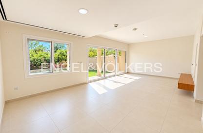 Villa - 4 - 5 for rent in Casa Viva - Serena - Dubai