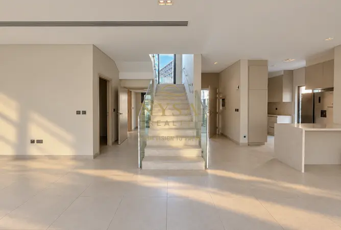 155094354 - Property Image 2