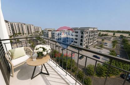 Apartment - 1 Bedroom - 1 Bathroom for sale in Views B - Yas Golf Collection - Yas Island - Abu Dhabi