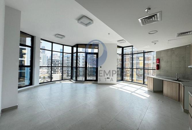 82806213 - Property Main Image