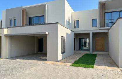 Townhouse - 4 - 5 for rent in Jebel Ali Village Townhouses - Jebel Ali Village - Jebel Ali - Dubai