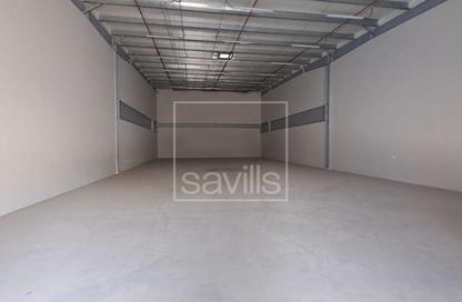 Warehouse - Studio for rent in SG 13 Building - Industrial Area 13 - Sharjah Industrial Area - Sharjah