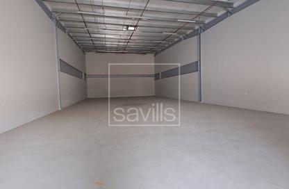 Warehouse - Studio for rent in SG 13 Building - Industrial Area 13 - Sharjah Industrial Area - Sharjah
