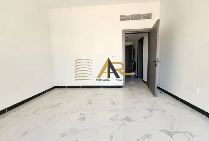 152400881 - Property Image 3