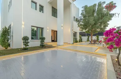 فيلا - 5 غرف نوم - 6 حمامات للايجار في حدائق الإمارات 1 - القوز - دبي