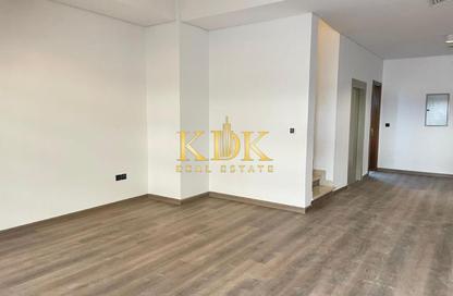 Villa - 4 - 5 for rent in La Riviera Estate - District 10 - Jumeirah Village Circle - Dubai