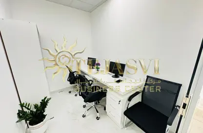 مكتب - غرفة نوم - 1 حمام للايجار في ريم ريزدنسي - الكرامة - دبي