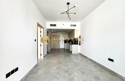 Apartment - 1 - 1 for rent in Binghatti Avenue - Al Jaddaf - Dubai