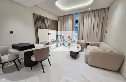 شقة - 2 غرف نوم - 2 حمامات للايجار في سكاي هيلز ريزيدنسز 2 - سكاي هيلز ريسيدنزيس - حديقة دبي العلميه - دبي