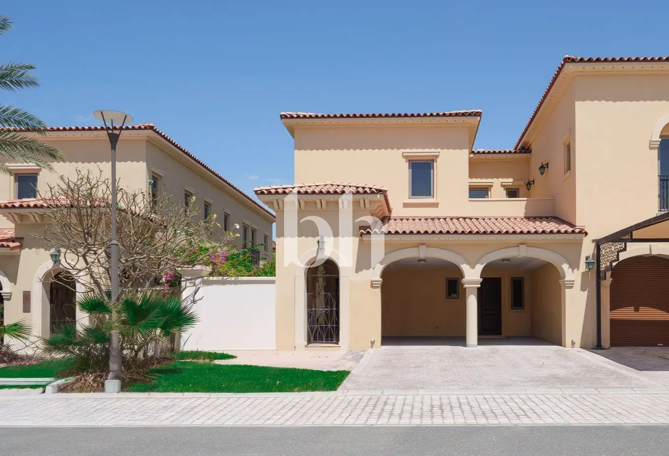 156899040 - Property Main Image