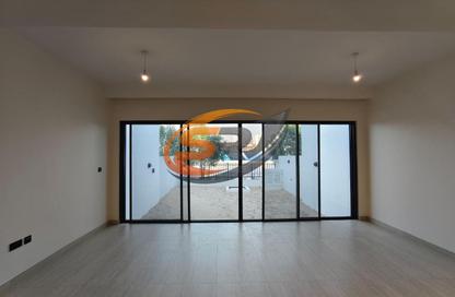 Townhouse - 3 Bedrooms - 3 Bathrooms for rent in Damac Lagoons - Dubai