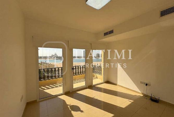 53998062 - Property Image 3