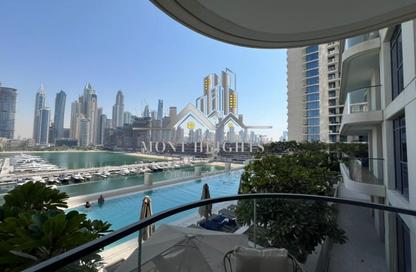 شقة - 2 - 2 للايجار في برج Marina Vista 2 - مارينا فيستا - إعمار بيتشفرونت - دبي هاربور - دبي