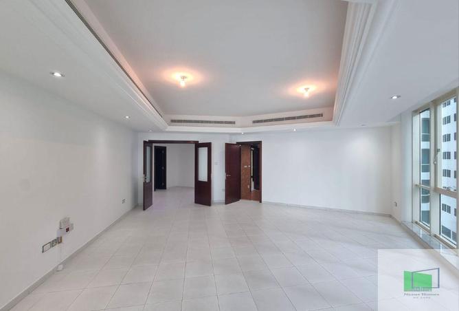 77391968 - Property Image 3