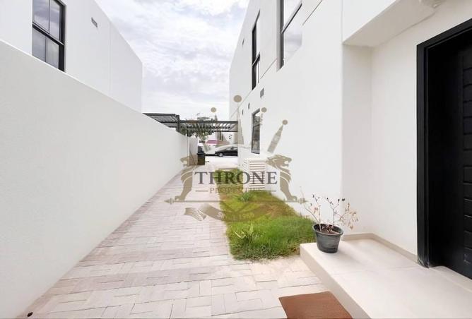 68277652 - صورة العقار 3