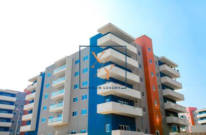 Apartment - 3 Bedrooms - 5 Bathrooms for sale in Tower 1 - Al Reef Downtown - Al Reef - Abu Dhabi Apartment - 3 Bedrooms - 5 Bathrooms for sale in Tower 1 - Al Reef Downtown - Al Reef - Abu Dhabi