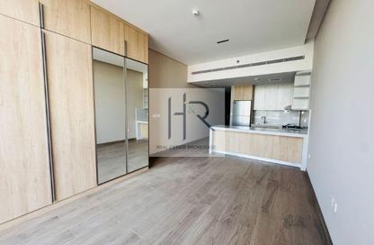 Apartment - Studio - 1 Bathroom for rent in Al Ghurair Residences 5 - Majan - Dubai Apartment - Studio - 1 Bathroom for rent in Al Ghurair Residences 5 - Majan - Dubai