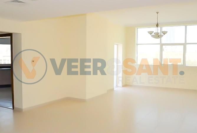 54385052 - صورة العقار 2