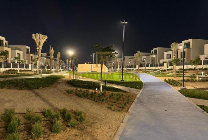 2OLK10ApOoy - الصورة الرئيسية للعقار