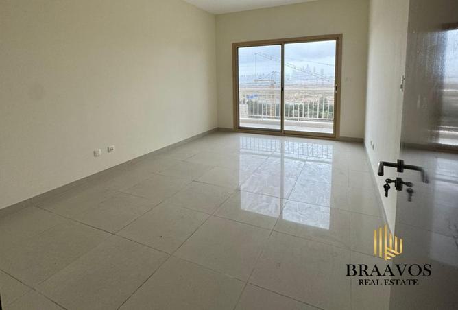 73853566 - Property Image 2