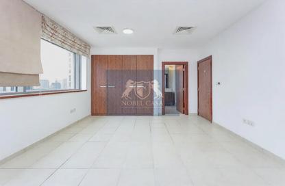 Apartment - 2 Bedrooms - 3 Bathrooms for rent in Executive Tower B - Executive Towers - Business Bay - Dubai