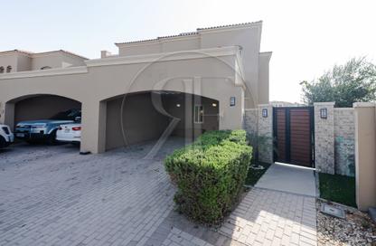 Villa - 3 Bedrooms - 3 Bathrooms for sale in Dubai Land - Dubai