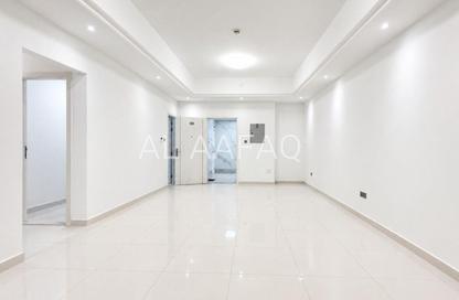 Apartment - 2 Bedrooms - 3 Bathrooms for rent in Al Khan Corniche - Al Khan - Sharjah