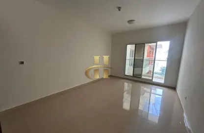 شقة - 1 حمام للايجار في بناية رويال جي في سي - الضاحية 10 - قرية جميرا الدائرية - دبي شقة - 1 حمام للايجار في بناية رويال جي في سي - الضاحية 10 - قرية جميرا الدائرية - دبي