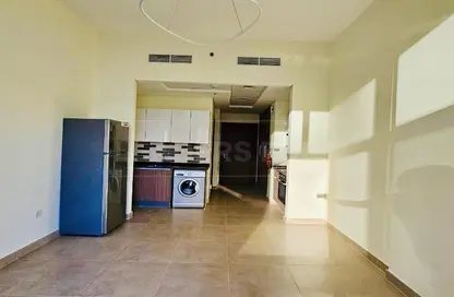 Apartment - Studio - 1 Bathroom for rent in Azizi Plaza - Al Furjan - Dubai