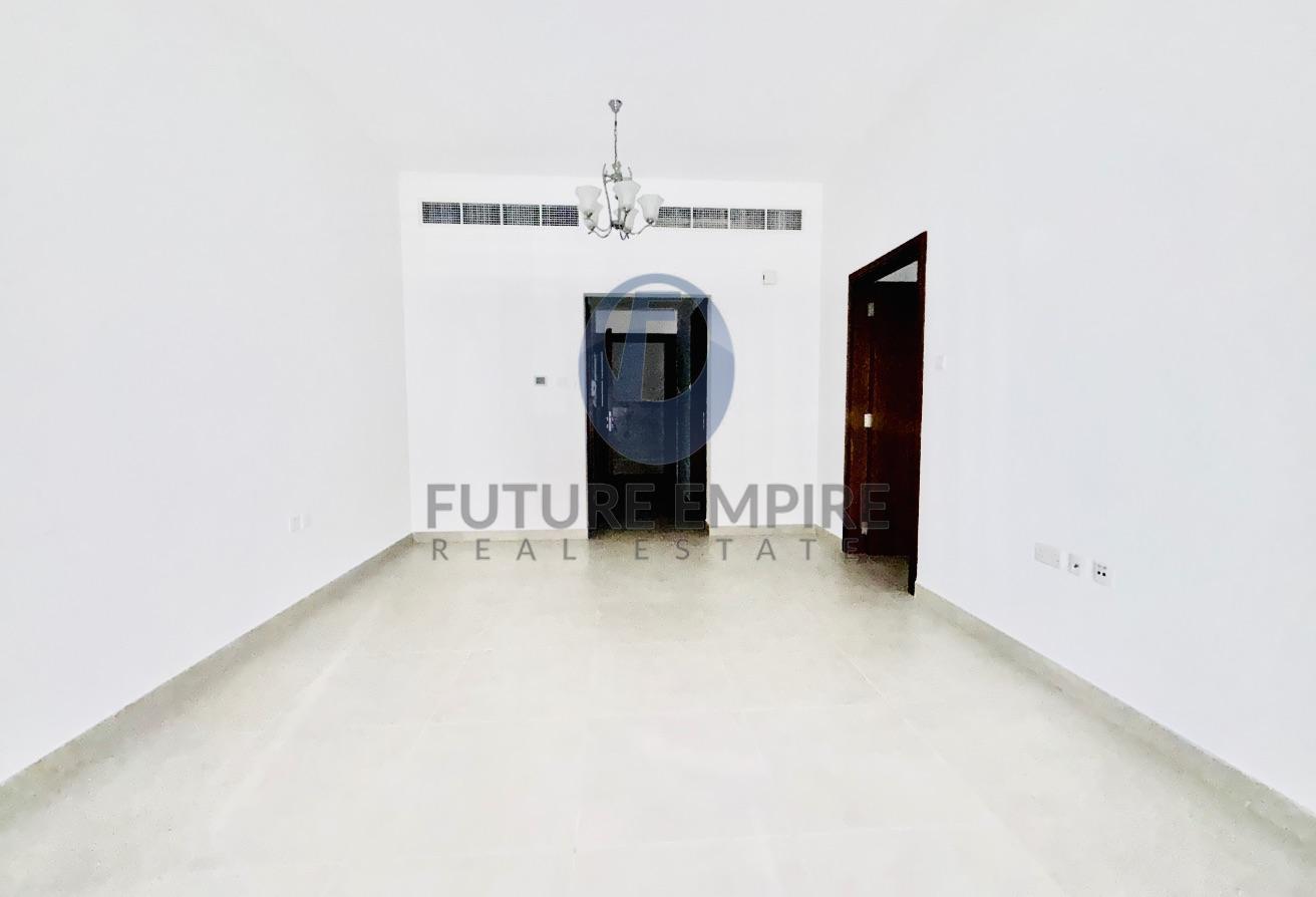 Modern & Spacious 1BHK with Excellent Layout photo 3