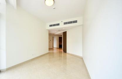 Apartment - 2 - 3 for rent in Imperial Avenue - Downtown Dubai - Dubai