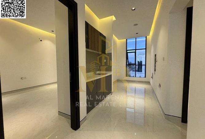 102000117 - Property Image 3