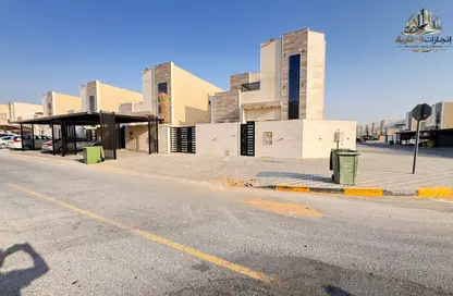 Villa - 4 Bedrooms - 6 Bathrooms for rent in Al Helio 2 - Al Helio - Ajman