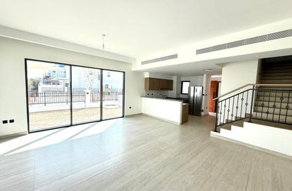 Villa - 4 Bedrooms - 5 Bathrooms for rent in Portofino - Damac Lagoons - Dubai