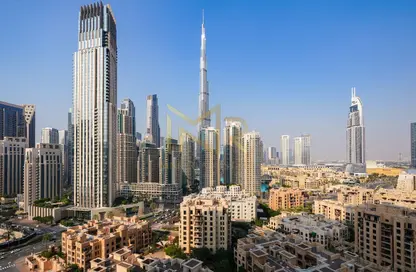 Apartment - 3 Bedrooms - 5 Bathrooms for sale in Imperial Avenue - Downtown Dubai - Dubai