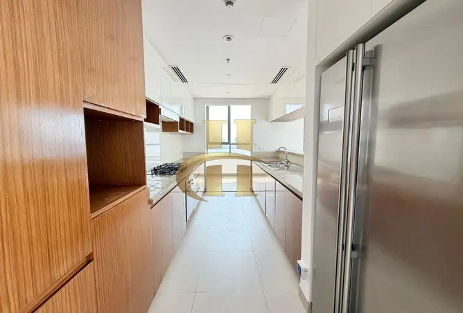 146002097 - Property Image 3