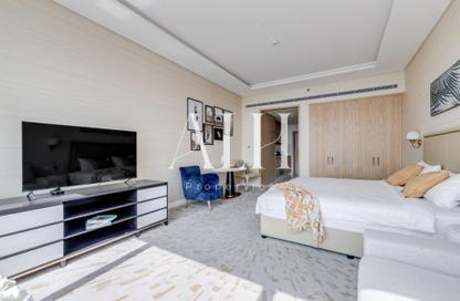 Apartment - Studio - 1 Bathroom for rent in The Palm Tower - Palm Jumeirah - Dubai