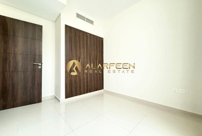 73841129 - Property Image 2