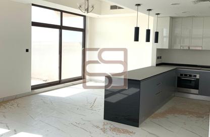 Townhouse - 4 - 5 for sale in Viridian at the Fields - The Fields - District 11 - Mohammed Bin Rashid City - Dubai Townhouse - 4 - 5 for sale in Viridian at the Fields - The Fields - District 11 - Mohammed Bin Rashid City - Dubai