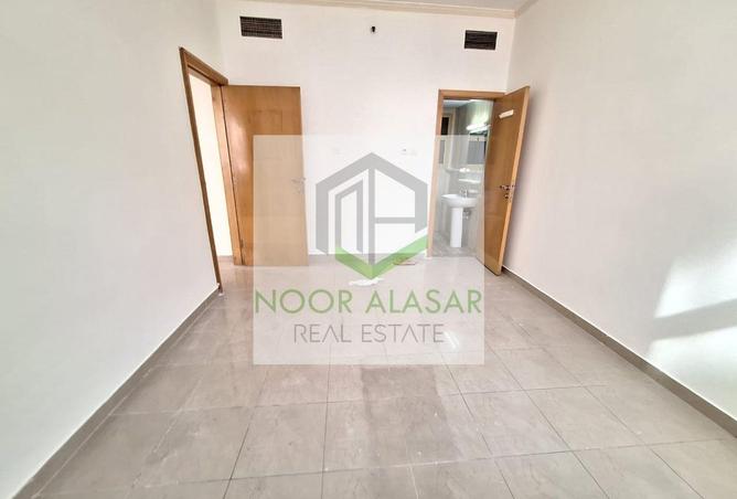 68272099 - Property Main Image