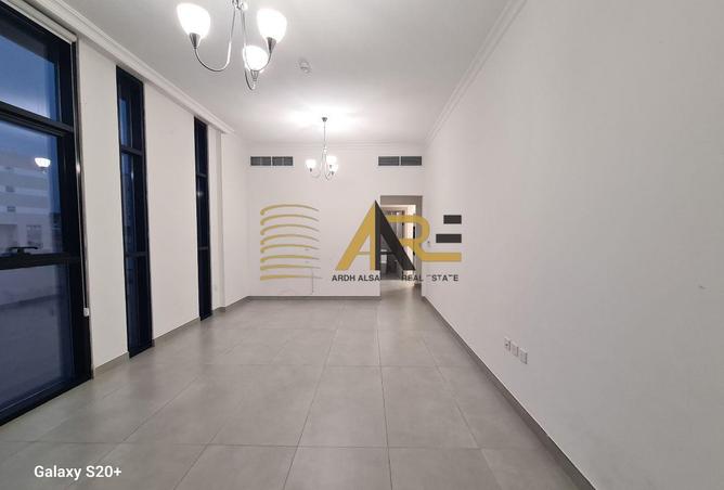 117261723 - Property Image 3