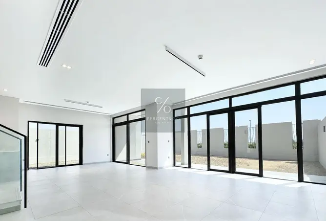 164600010 - Property Image 2