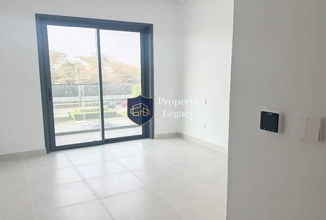 54948440 - صورة العقار 3