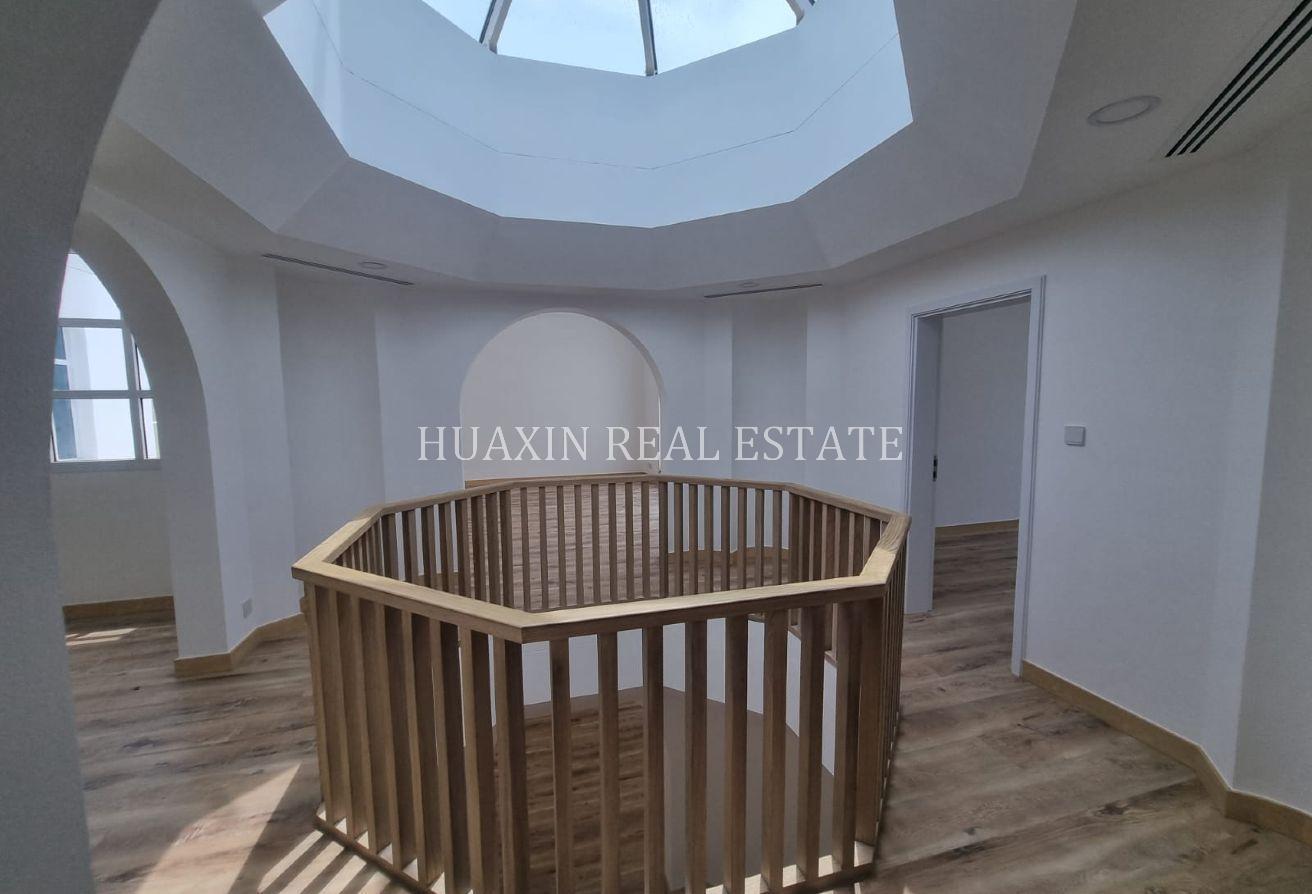 Fully Renovated | Private pool | Very Nice Finish. photo 13
