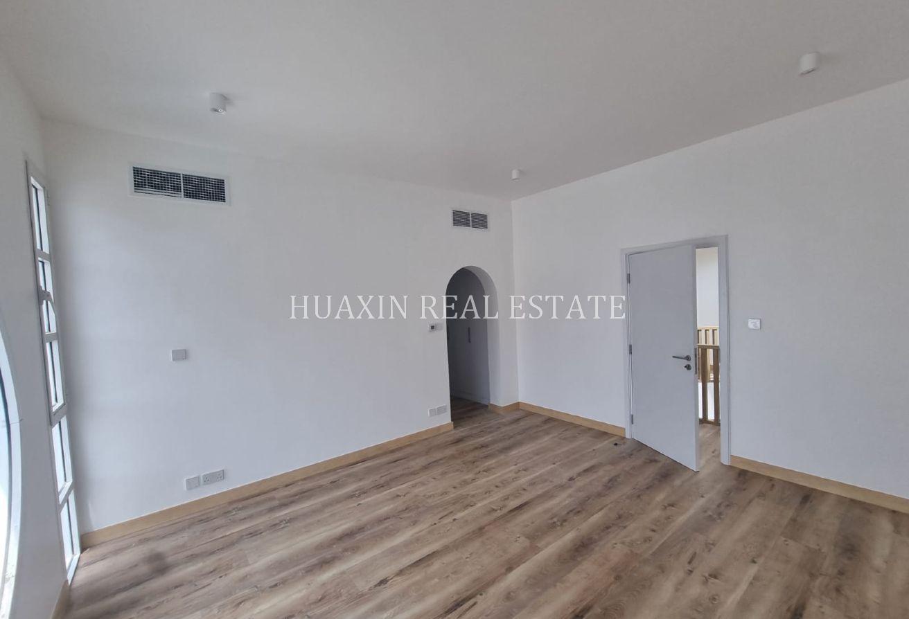 Fully Renovated | Private pool | Very Nice Finish. photo 11