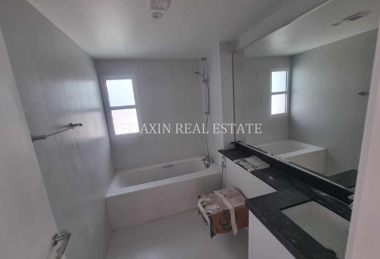 Fully Renovated | Private pool | Very Nice Finish. photo 6
