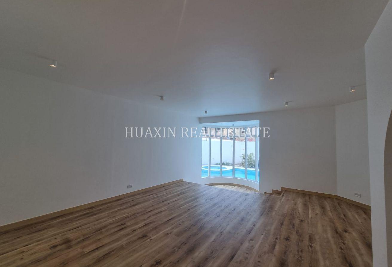 Fully Renovated | Private pool | Very Nice Finish. photo 2