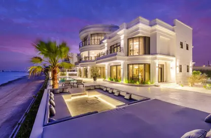 Villa - 7 Bedrooms - 7+ Bathrooms for rent in Signature Villas Frond I - Signature Villas - Palm Jumeirah - Dubai