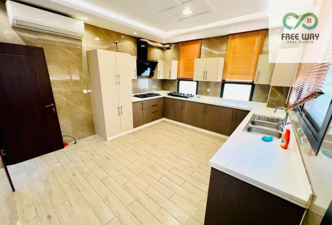 115476794 - Property Image 3