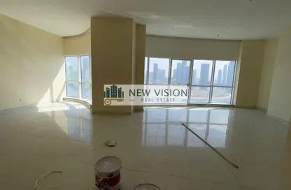 Apartment - 3 Bedrooms - 4 Bathrooms for rent in Al Khan Corniche - Al Khan - Sharjah